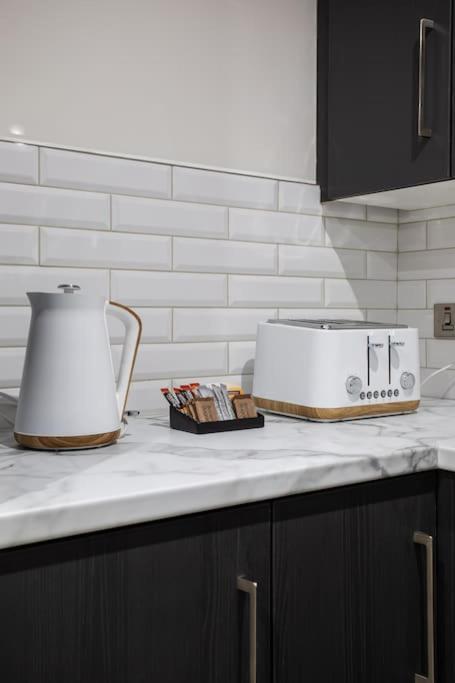 Luxury, Sleeps 6, City Centre Belfast Kültér fotó