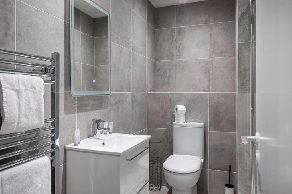 Luxury, Sleeps 6, City Centre Belfast Kültér fotó
